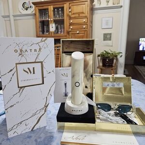 Patra Synergy Marble Facial Device - White and Gold